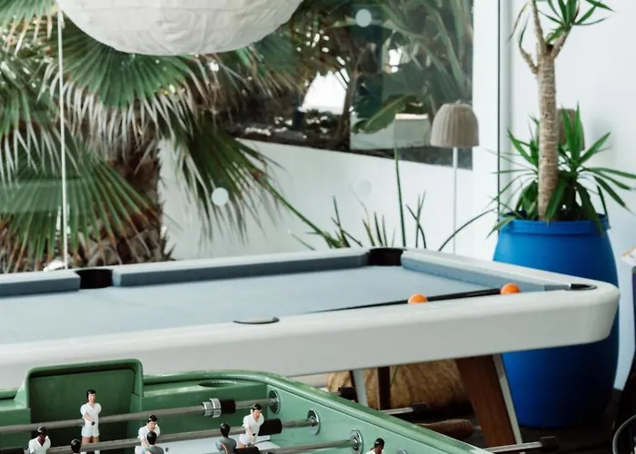 Buendia Nohotel 4* קורלחו