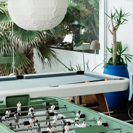 Buendia Nohotel 4* كوراليهو