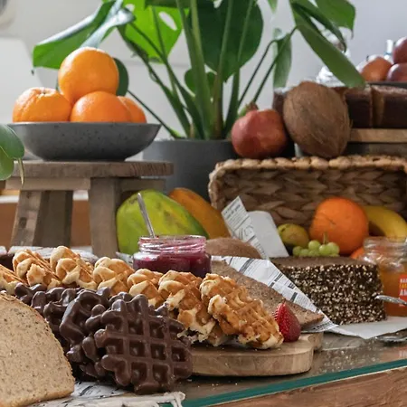 Lägenhet Buendia Nohotel 4*