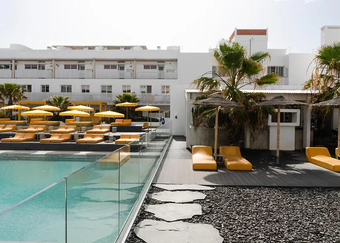 Buendia Nohotel コラレホ