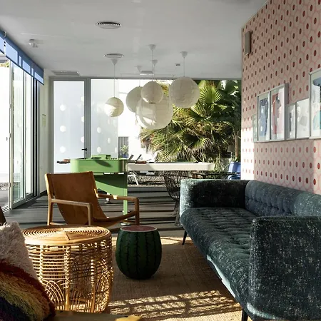 Buendia Nohotel Apartment