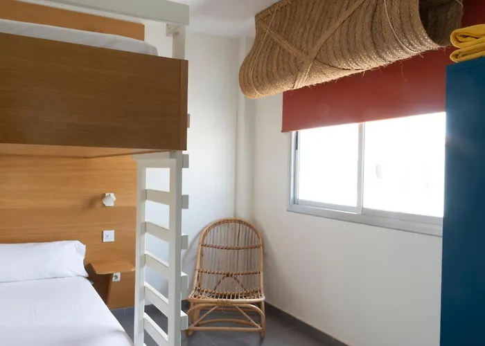 Buendia Nohotel 4* Κοραλέχο