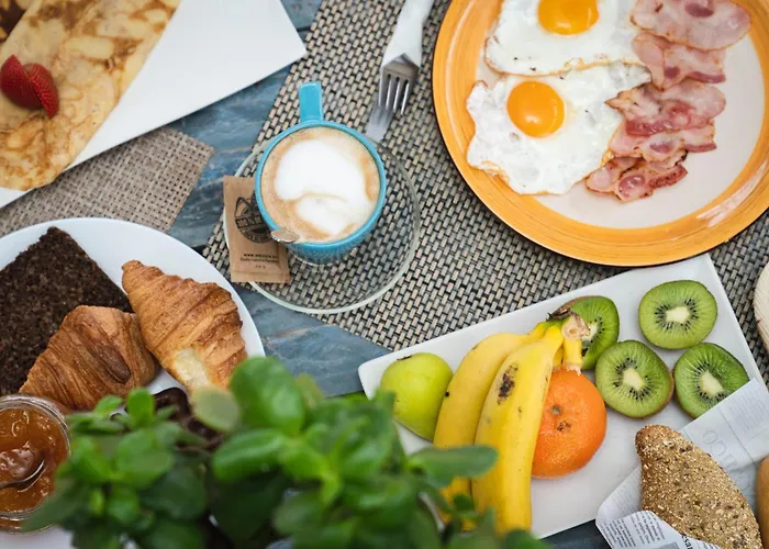 Buendia Nohotel Διαμέρισμα 4*